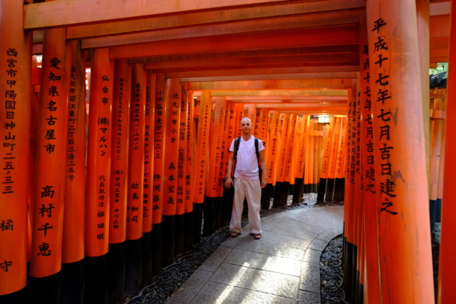 Visiting a Shinto Shrine during the breaktime